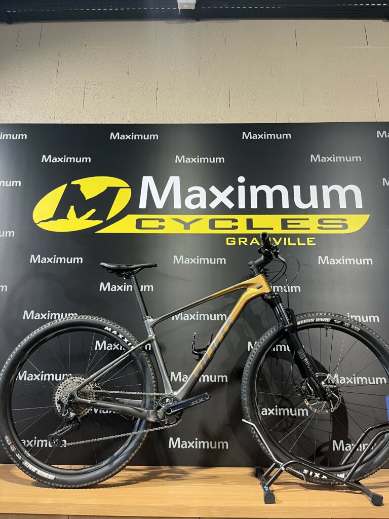 VTT Maximum Cycles Giant