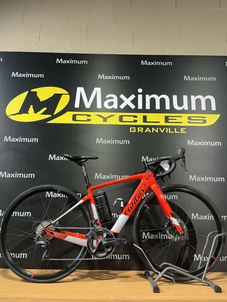 Vélo route Maximum Cycles Wilier