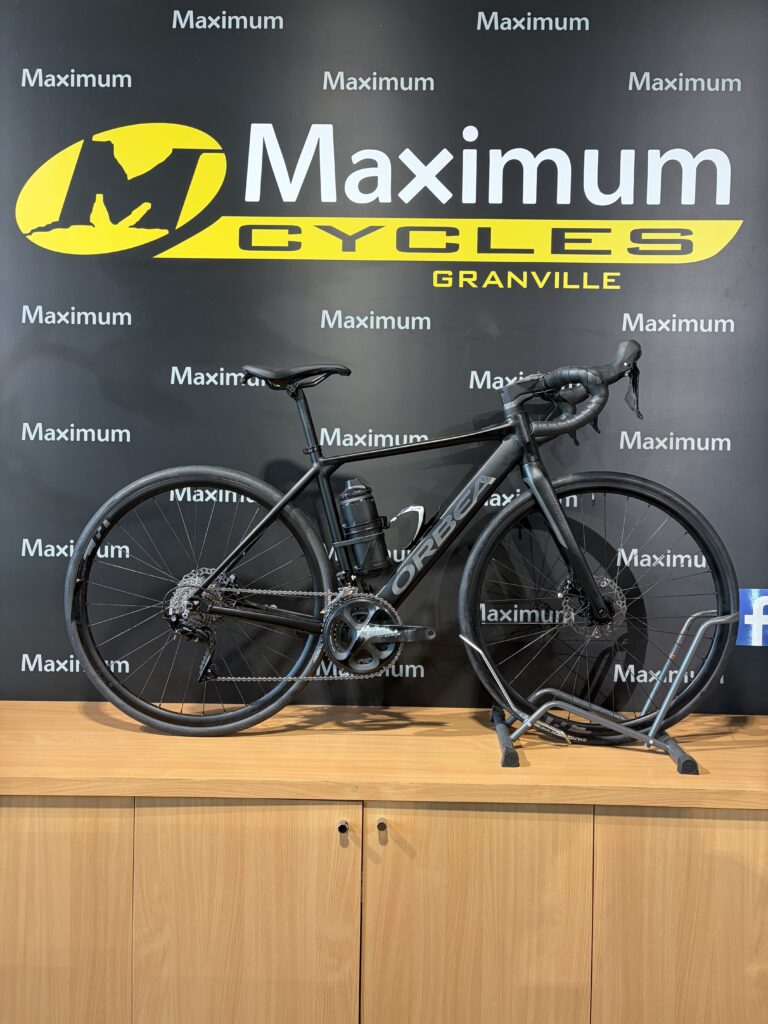 Vélo route électrique Maximum Cycles Orbea